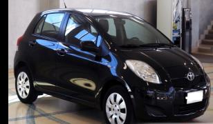 TOYOTA YARIS BENZINA