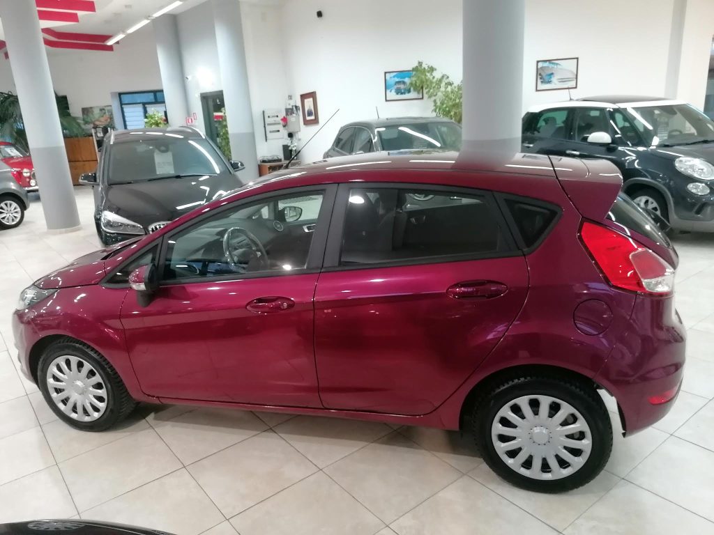 FORD FIESTA 1.4 GPL CASA MADRE (APPENA RINNOVATO)(OK NEOPATENTATI)