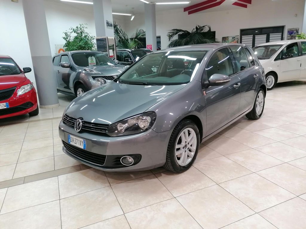 VOLKSWAGEN GOLF 2.0 TDI HIGHLINE(OK NEOPATENTATI)