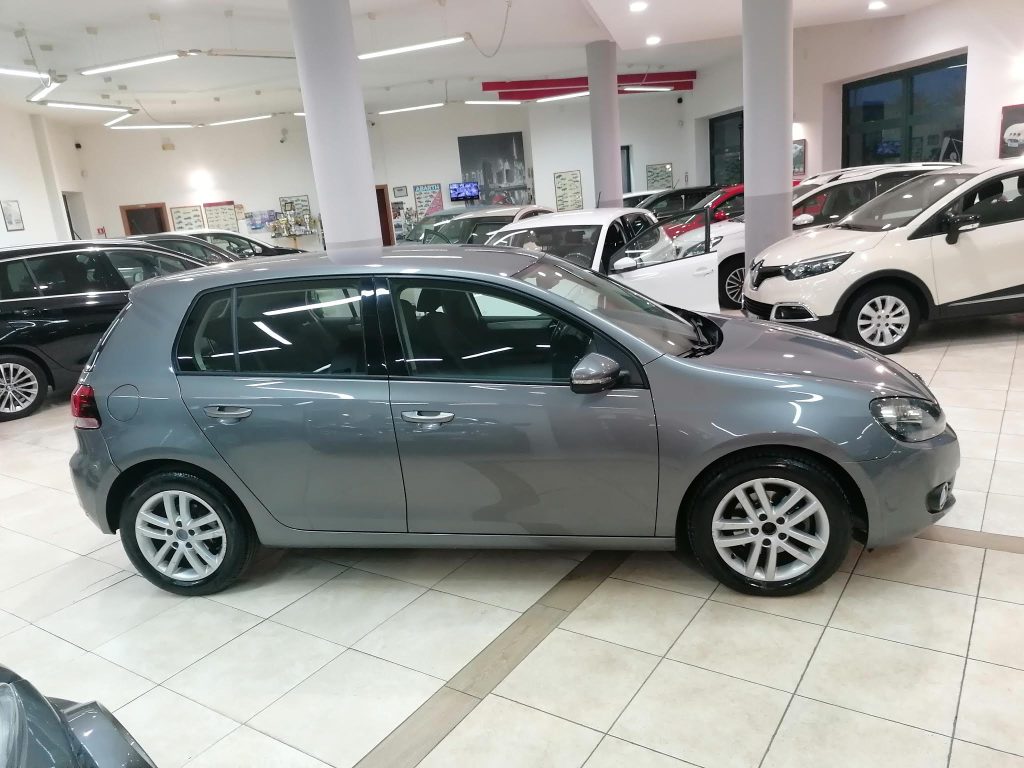 VOLKSWAGEN GOLF 2.0 TDI HIGHLINE(OK NEOPATENTATI)