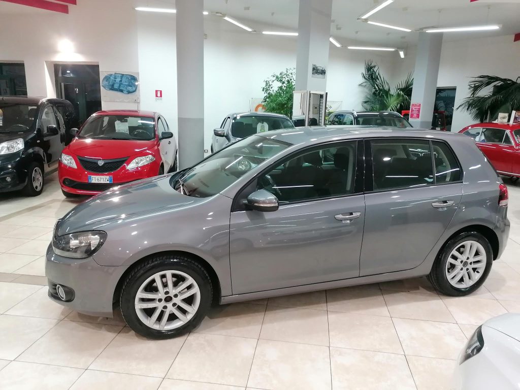 VOLKSWAGEN GOLF 2.0 TDI HIGHLINE(OK NEOPATENTATI)
