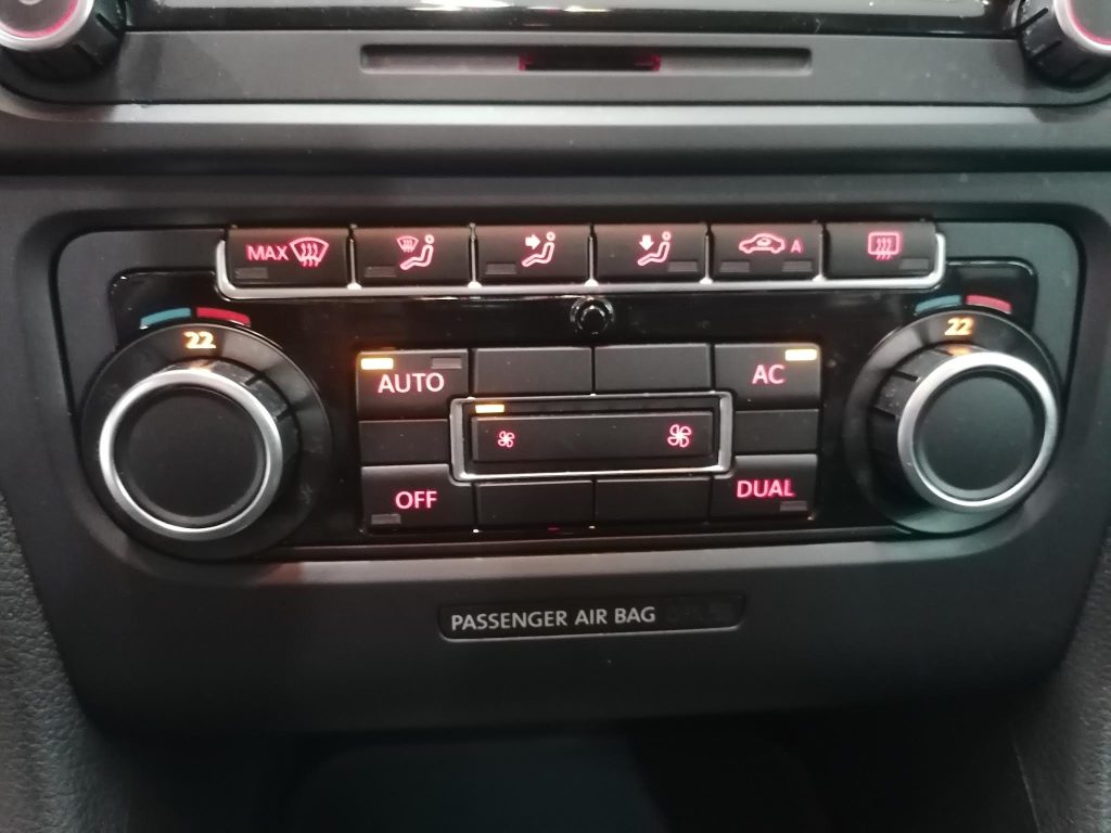 VOLKSWAGEN GOLF 2.0 TDI HIGHLINE(OK NEOPATENTATI)