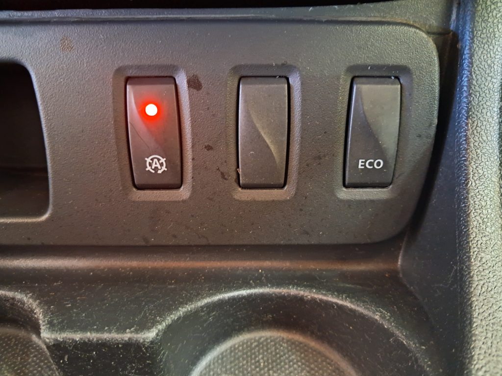 DACIA DUSTER 1.5 DCI LAURE'ATE(OK NEOPATENTATI)