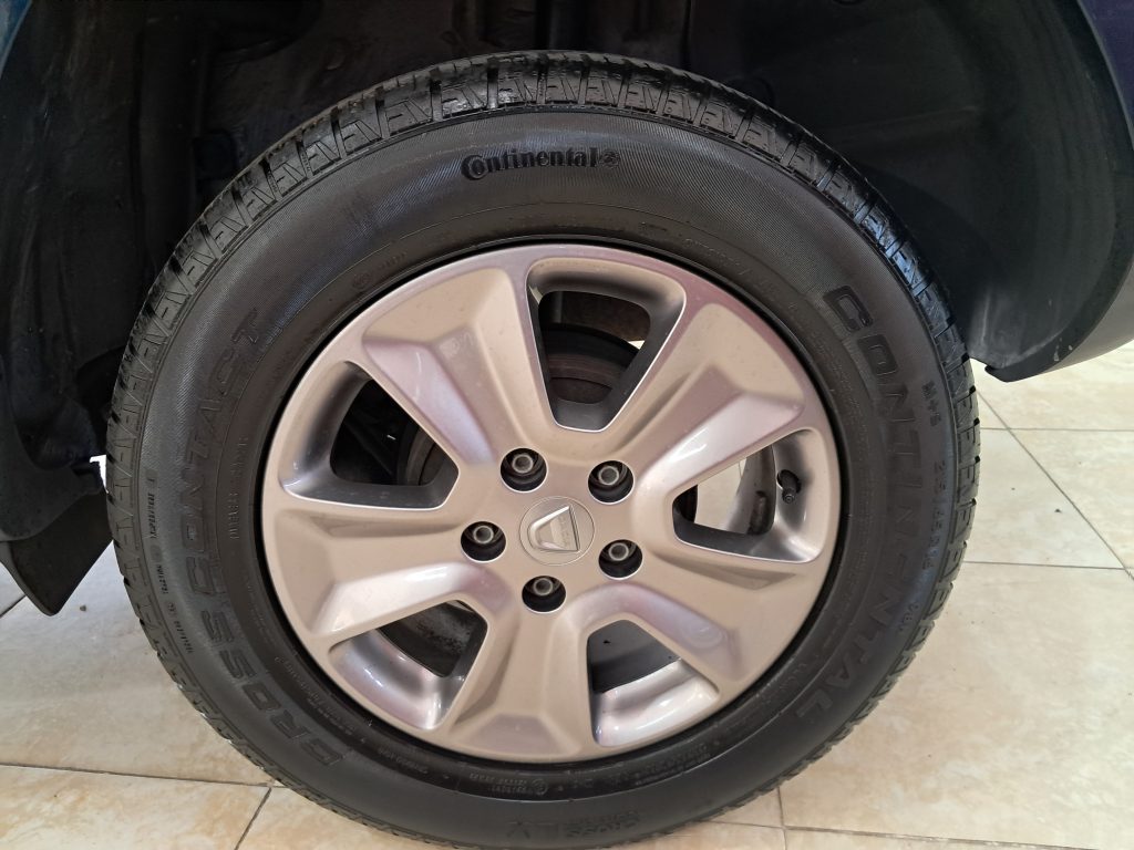 DACIA DUSTER 1.5 DCI LAURE'ATE(OK NEOPATENTATI)