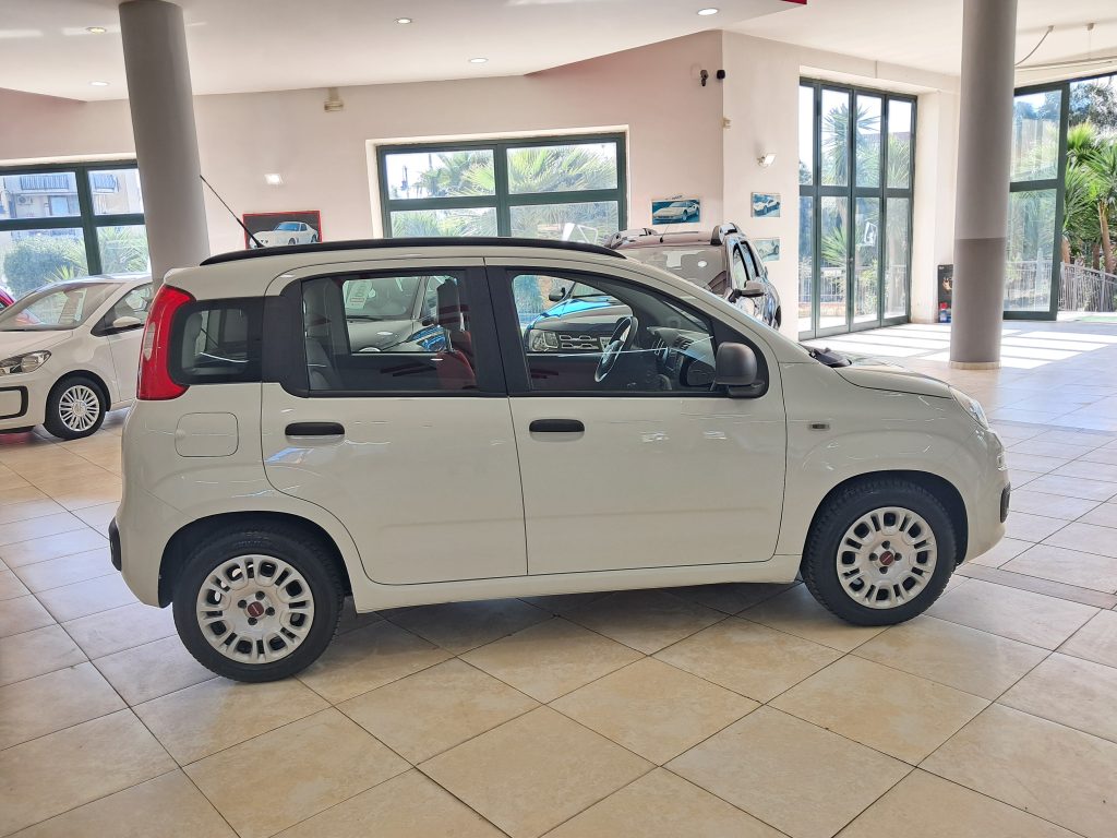 FIAT PANDA 1.2 Easy GPL CASA MADRE(RINNOVATO FINO AL 2035)