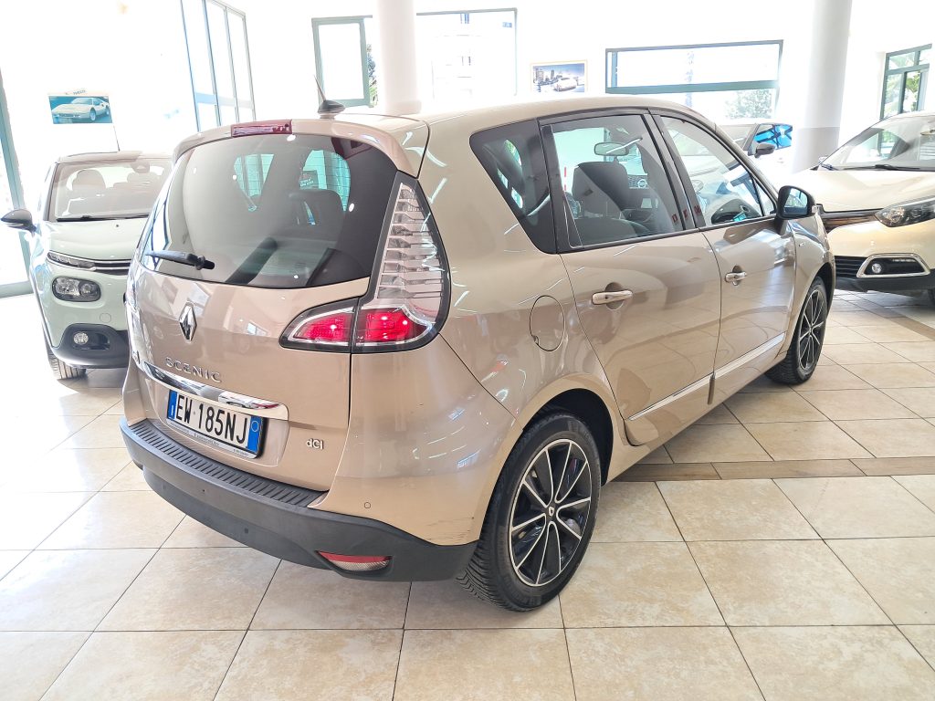RENAULT SCENIC XMOD1.5 DCI BOSE