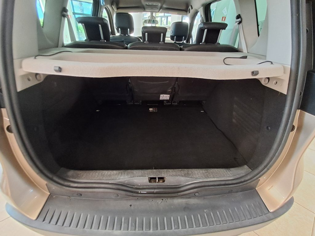 RENAULT SCENIC XMOD1.5 DCI BOSE