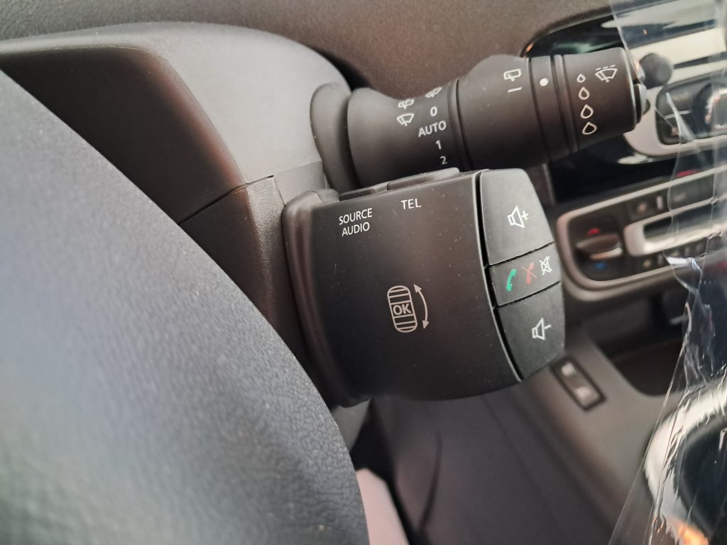 RENAULT SCENIC XMOD1.5 DCI BOSE