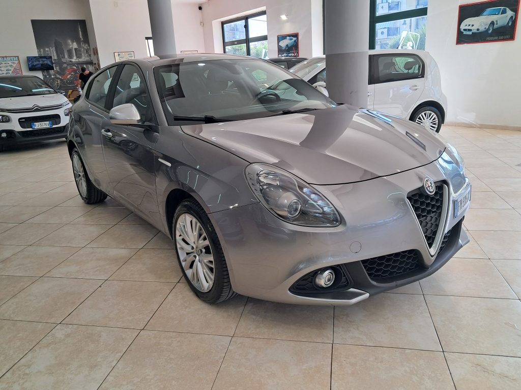 ALFA ROMEO GIULIETTA 1.6 JTDM DISTINCTIVE