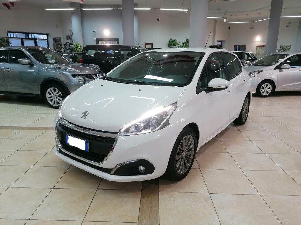 PEUGEOT 208  ALLURE 1.2 GPL(CASA MADRE) NEOPATENTATI (MOTORE NUOVO KM O)