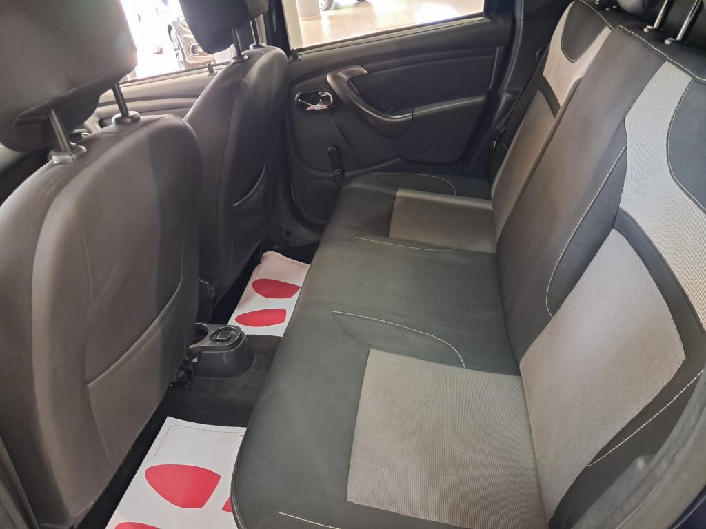 DACIA DUSTER 1.5 DCI LAURE'ATE(OK NEOPATENTATI)