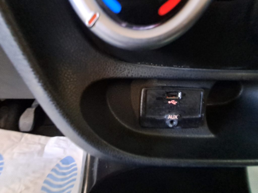 FIAT 500L POP 1.3 MJT B-COLOR
