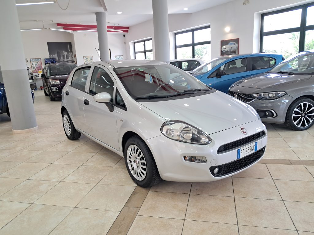 FIAT PUNTO 1.2 STREET GPL(ADATTA NEOPATENTATI)