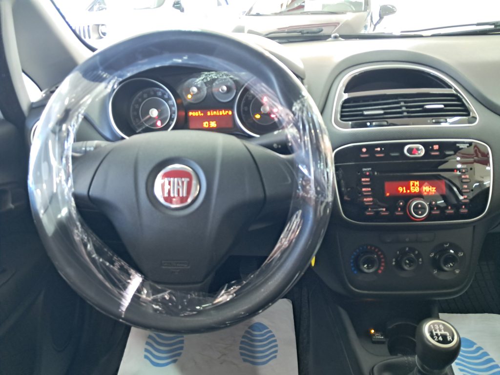 FIAT PUNTO 1.2 STREET GPL(ADATTA NEOPATENTATI)