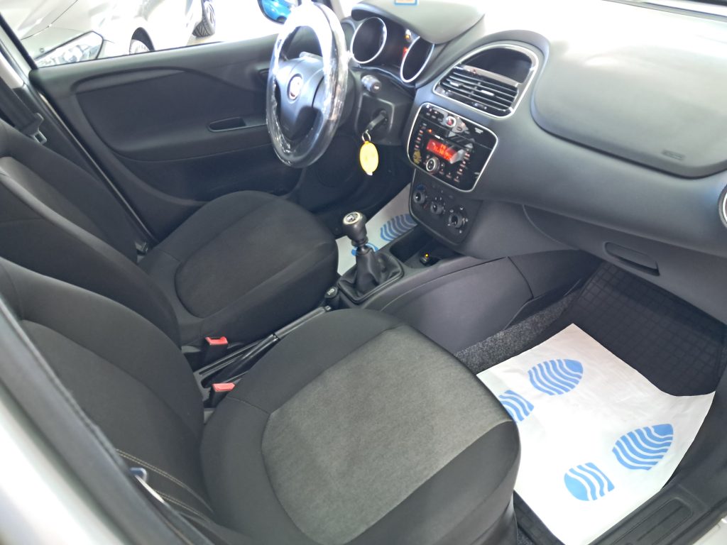 FIAT PUNTO 1.2 STREET GPL(ADATTA NEOPATENTATI)