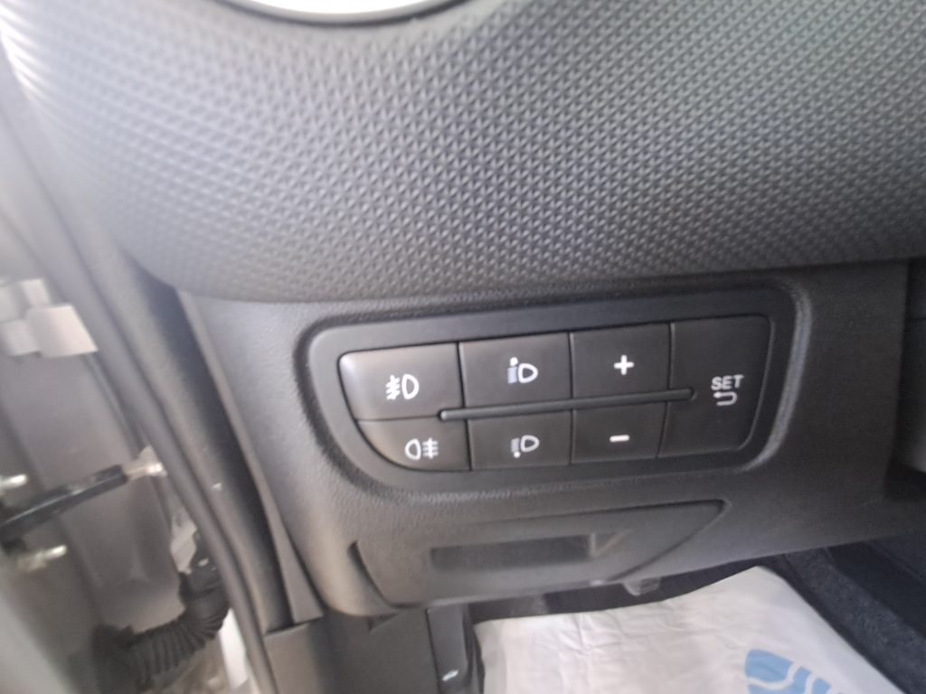 FIAT PUNTO 1.2 STREET GPL(ADATTA NEOPATENTATI)