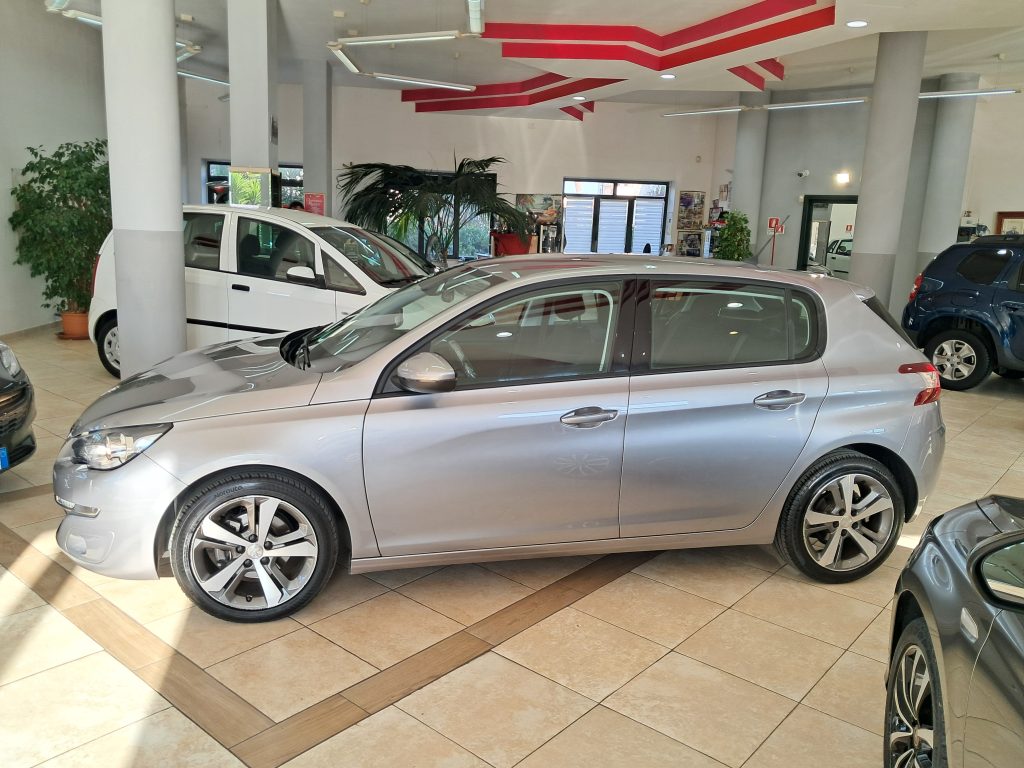 PEUGEOT 308 BLUE HDI 1.5 ALLURE