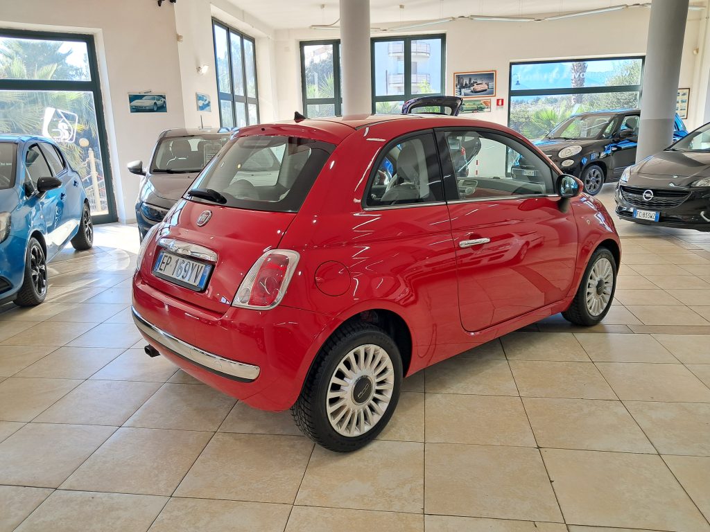 FIAT 500 1.2 AUTOMATICA BENZINA LOUNGE(ADATTA NEOPATENATI)