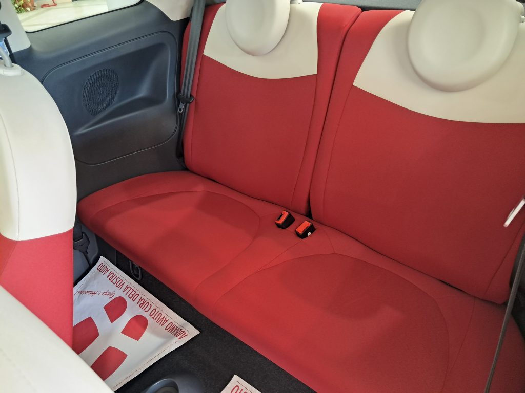 FIAT 500 1.2 AUTOMATICA BENZINA LOUNGE(ADATTA NEOPATENATI)