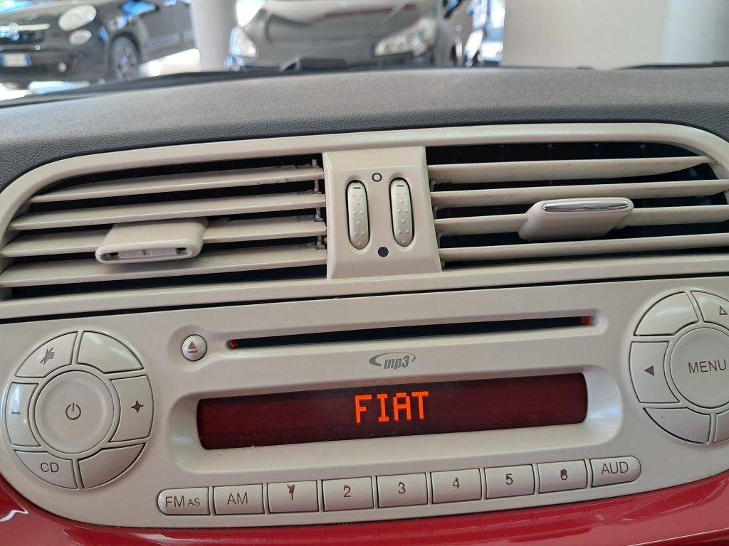 FIAT 500 1.2 AUTOMATICA BENZINA LOUNGE(ADATTA NEOPATENATI)