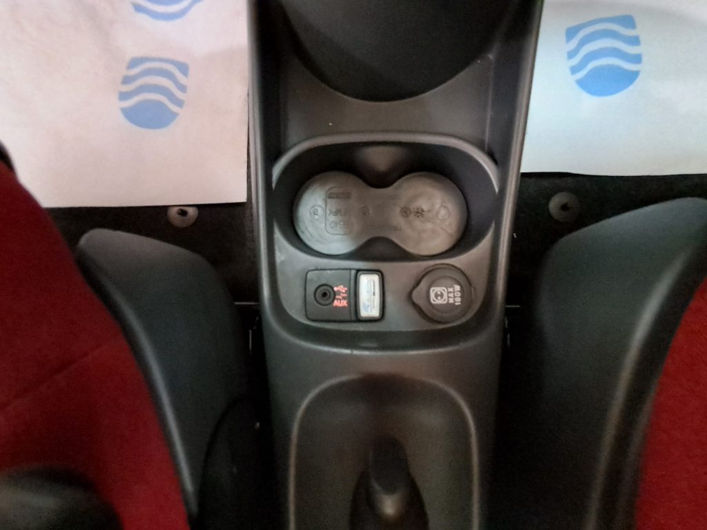 FIAT 500 1.2 AUTOMATICA BENZINA LOUNGE(ADATTA NEOPATENATI)