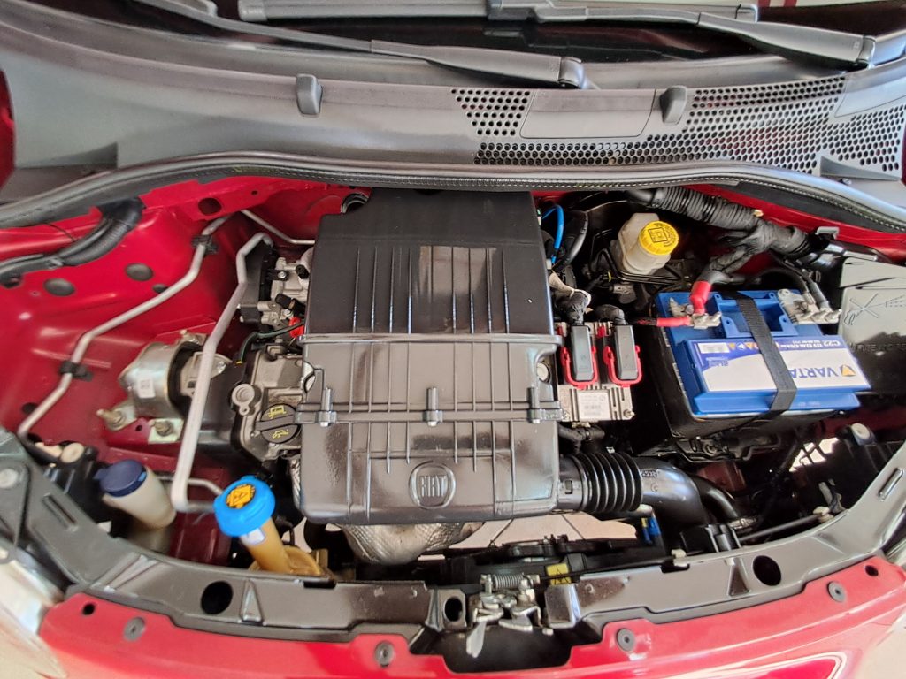 FIAT 500 1.2 AUTOMATICA BENZINA LOUNGE(ADATTA NEOPATENATI)