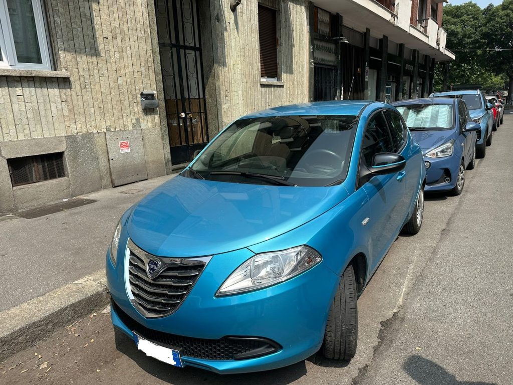 Lancia Ypsilon 1.2 5P Elefantino Blu - Neopatentati
