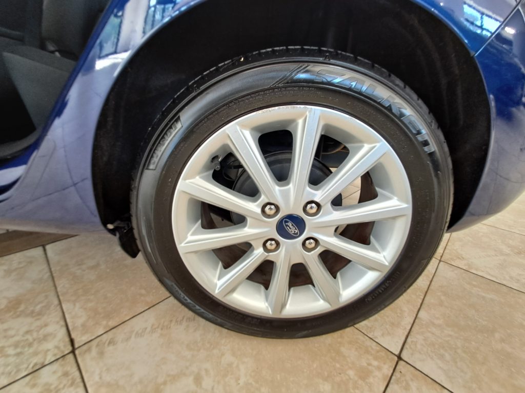 FORD FIESTA 1.O BENZINA PLUS(OK NEOPATENATI)