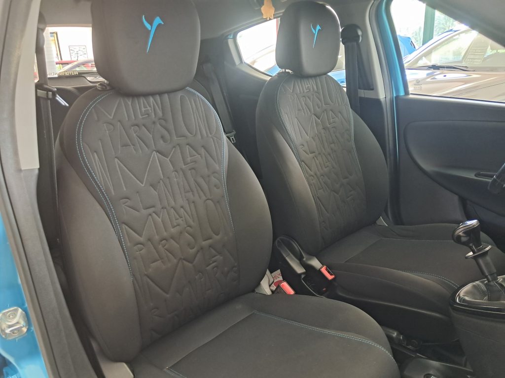 Lancia Ypsilon 1.2 5P Elefantino Blu - Neopatentati