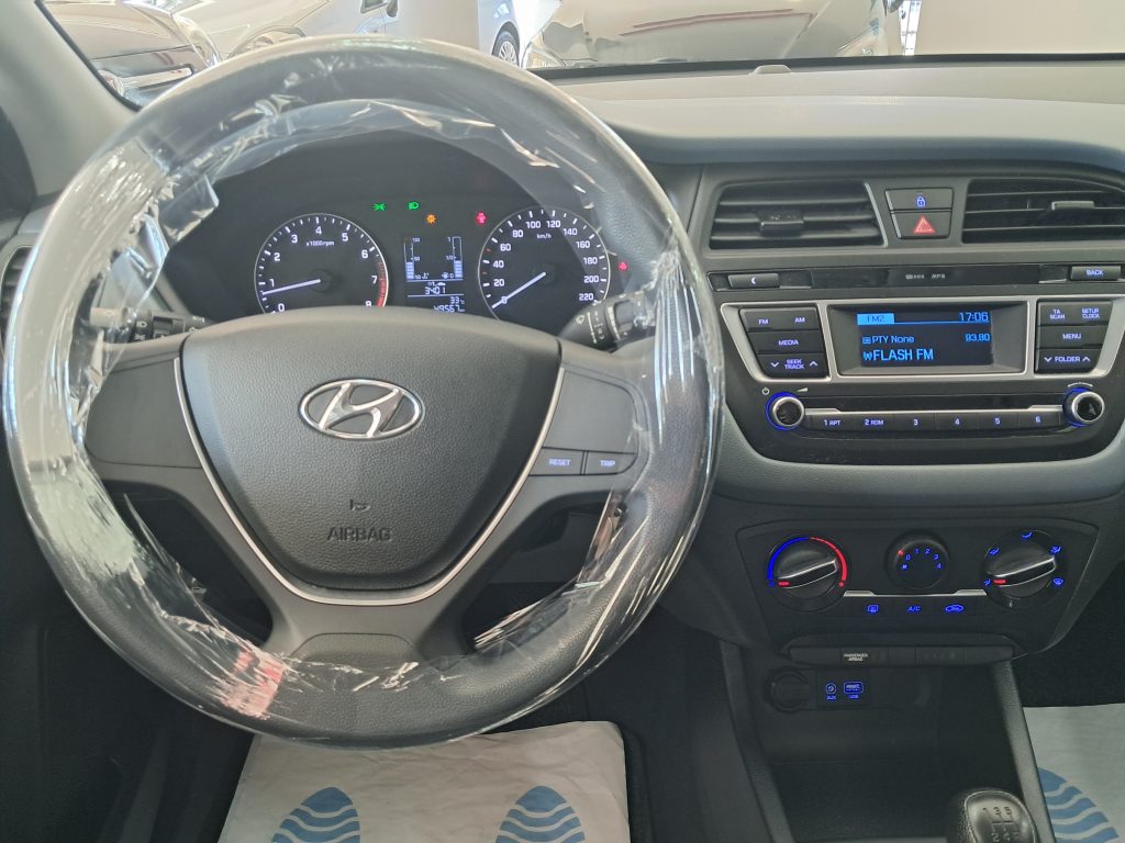 HYUNDAI I20 1.2 BENZINA