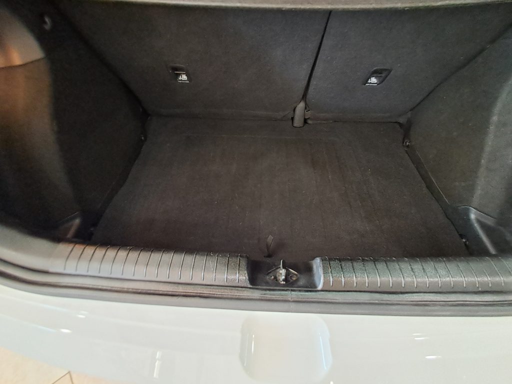 HYUNDAI I20 1.2 BENZINA