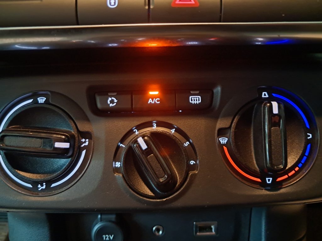 CITROEN C3 PureTech 83