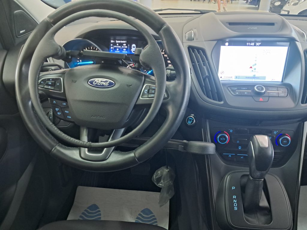 FORD KUGA 1.5 TDCI 120 CV S&S 2WD Powershift Titanium