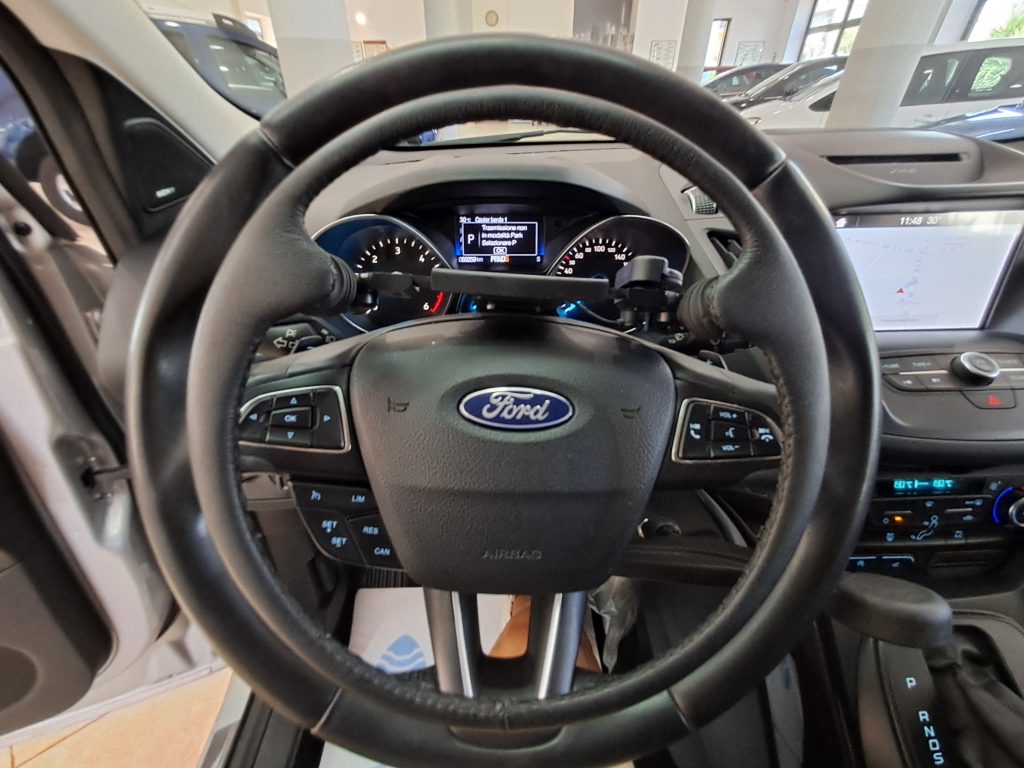 FORD KUGA 1.5 TDCI 120 CV S&S 2WD Powershift Titanium