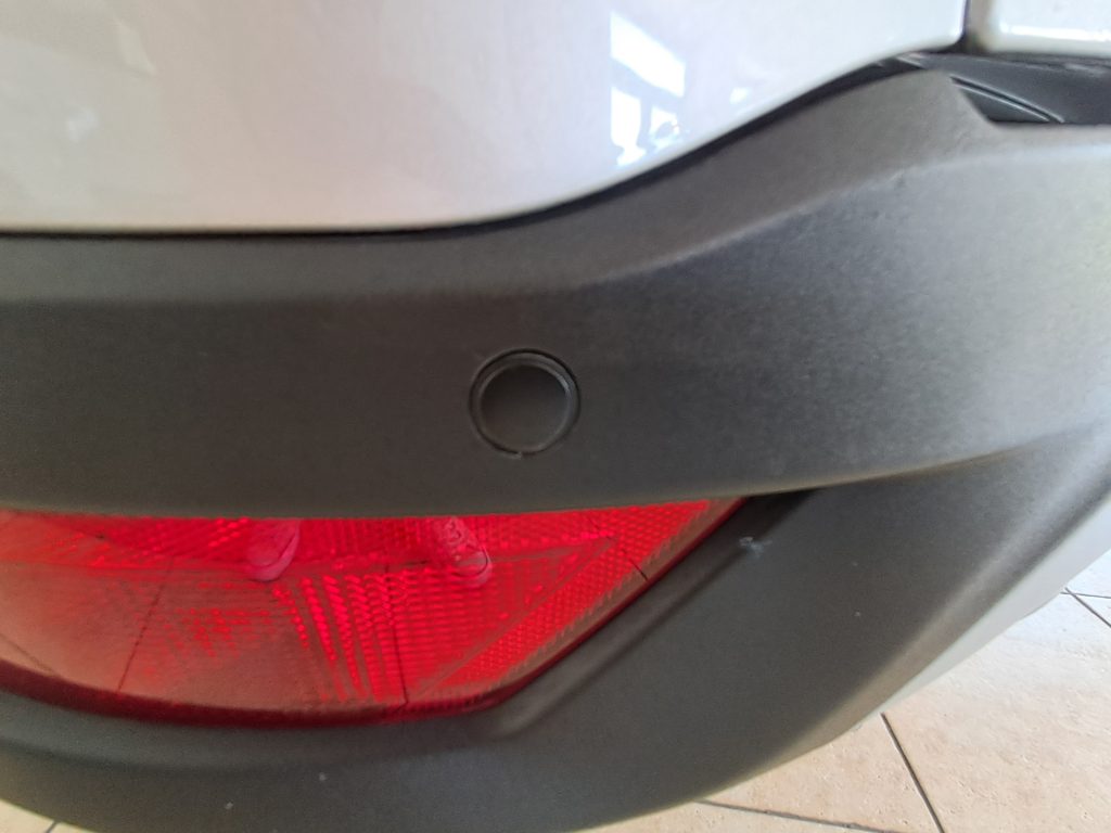FORD KUGA 1.5 TDCI 120 CV S&S 2WD Powershift Titanium