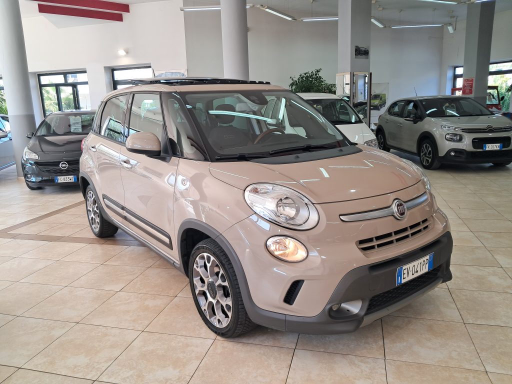 FIAT 500L 1.6 MJT TREKKING