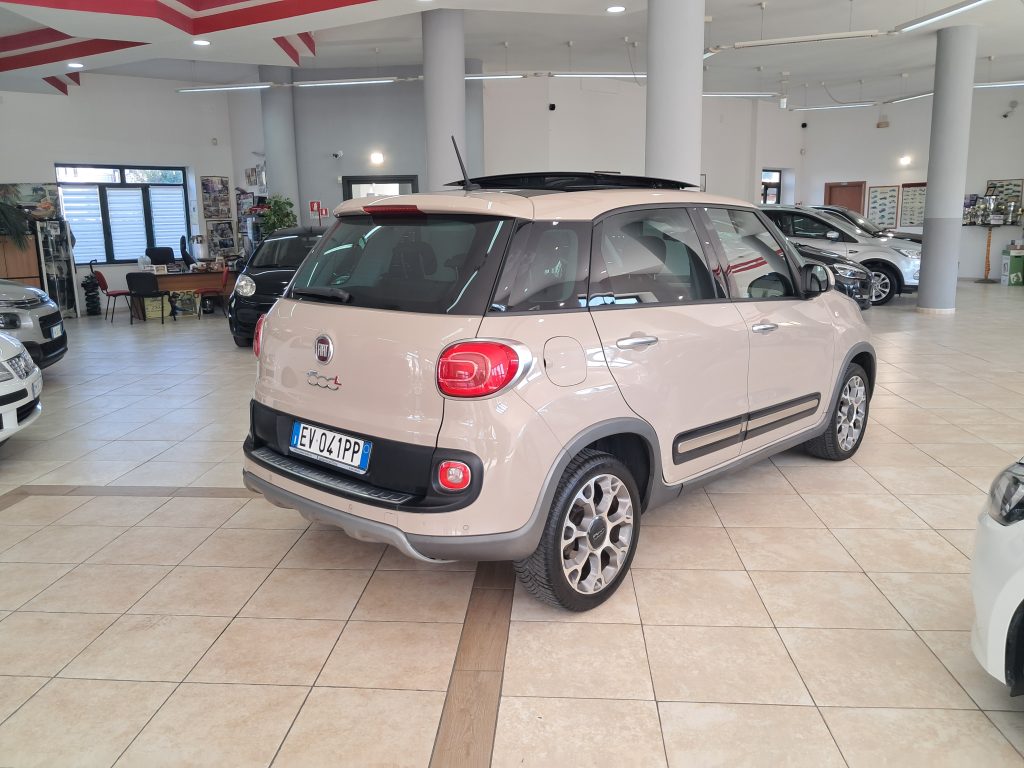 FIAT 500L 1.6 MJT TREKKING