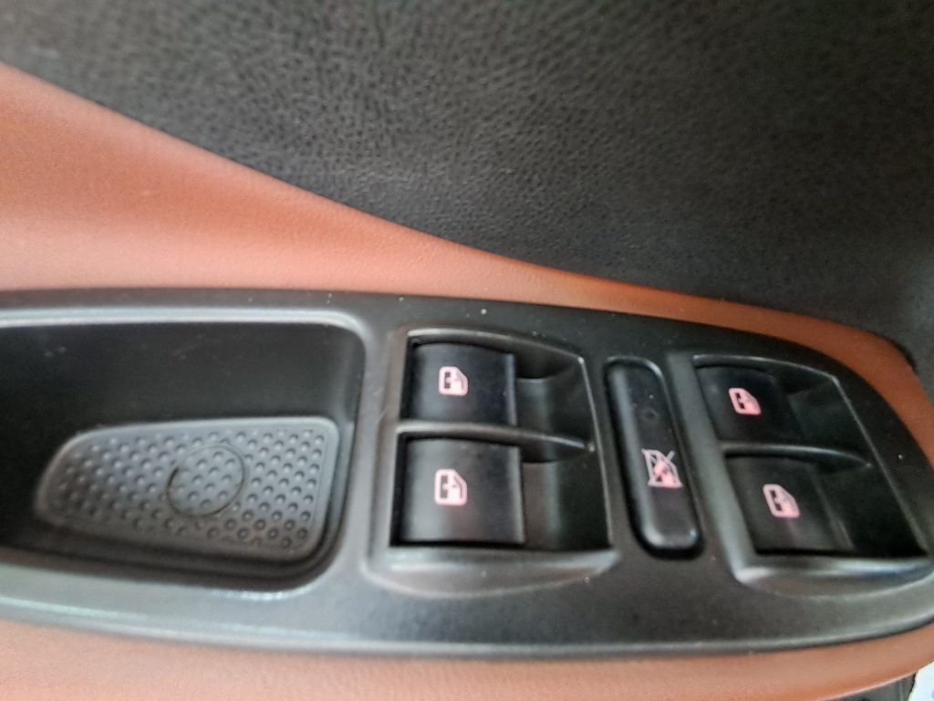 FIAT 500L 1.6 MJT TREKKING
