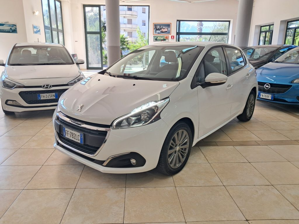 PEUGEOT 208  ALLURE 1.2 GPL(CASA MADRE) NEOPATENTATI (MOTORE NUOVO KM O)