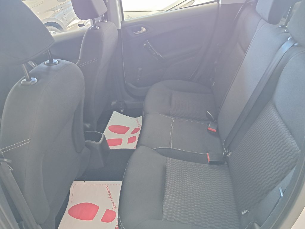 PEUGEOT 208  ALLURE 1.2 GPL(CASA MADRE) NEOPATENTATI (MOTORE NUOVO KM O)