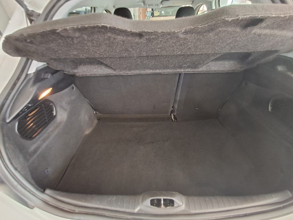 PEUGEOT 208  ALLURE 1.2 GPL(CASA MADRE) NEOPATENTATI (MOTORE NUOVO KM O)