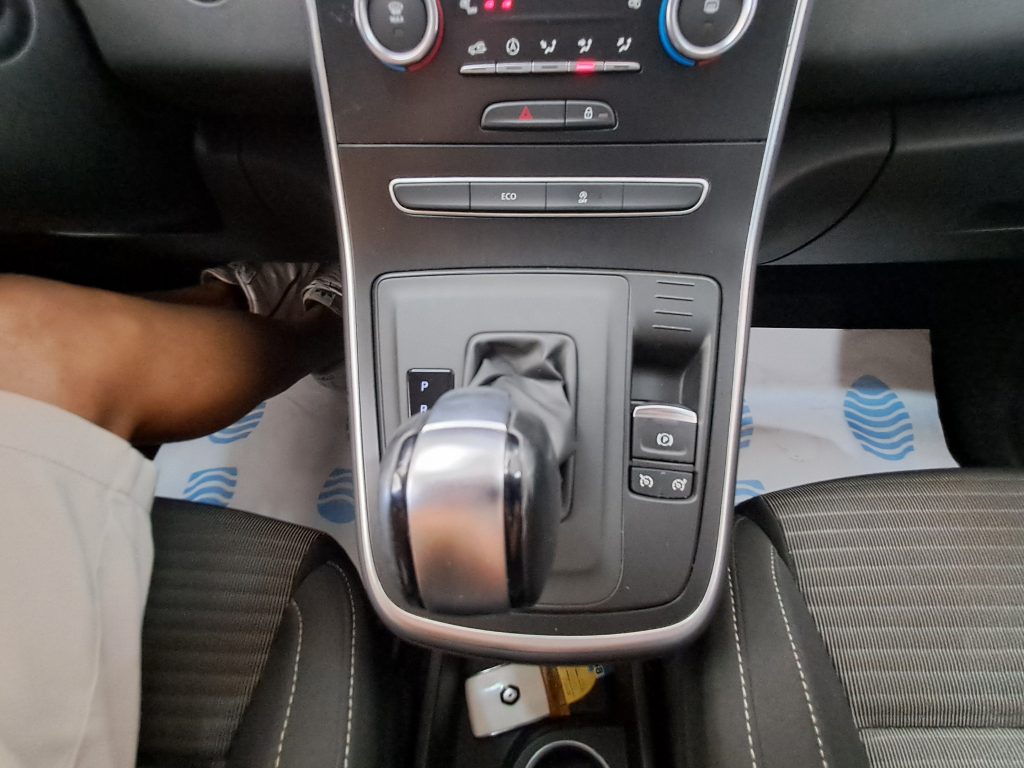 RENAULT SCENIC ENERGY INTENS 1.5 DCI EDC AUTOMATICA