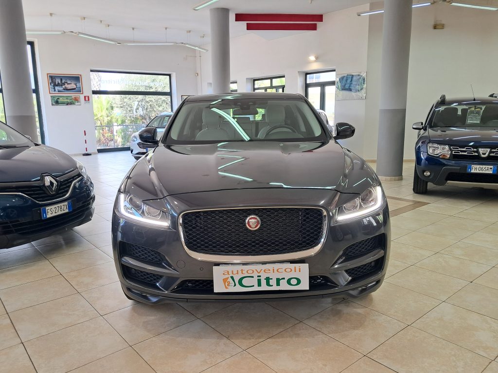 JAGUAR F-PACE PRESTIGE