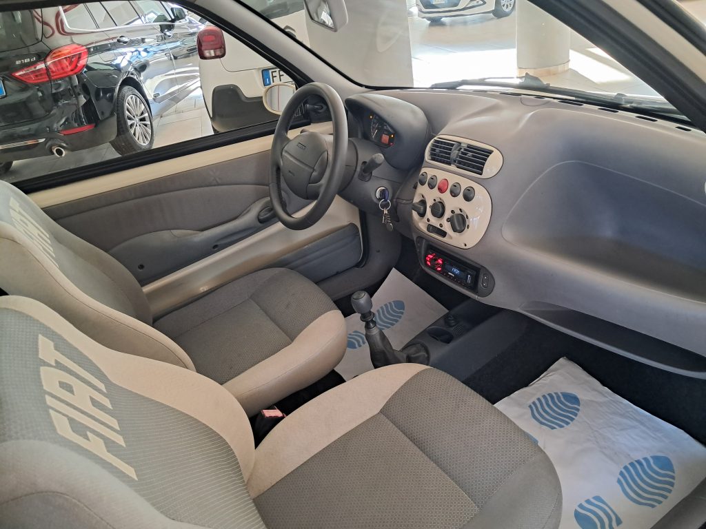 FIAT-SEICENTO-50th-ANNIVERSARY-LAST-EDITION-