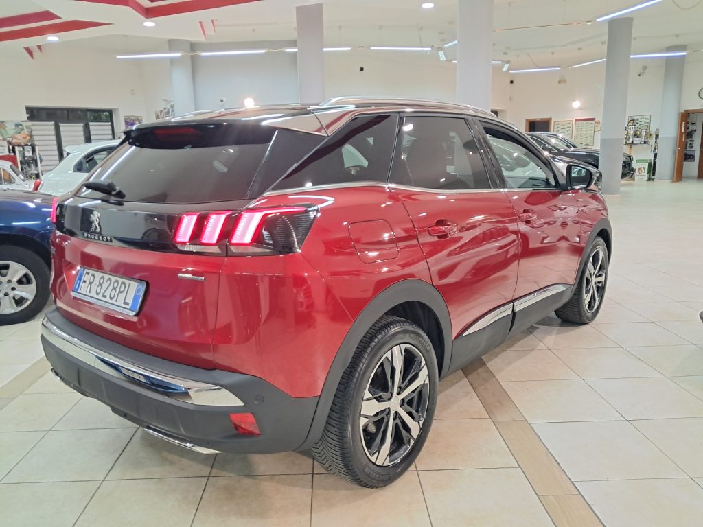 PEUGEOT 3008 1.5 HDI GT LINE CAMBIO AUTOMATICO