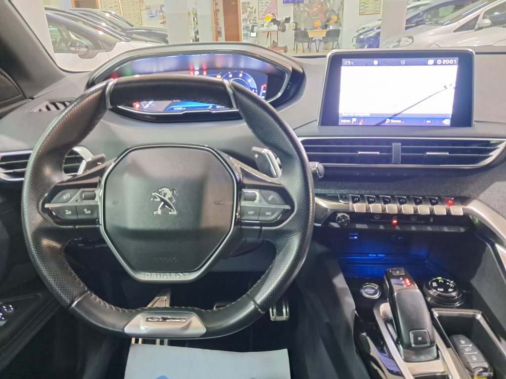 PEUGEOT 3008 1.5 HDI GT LINE CAMBIO AUTOMATICO