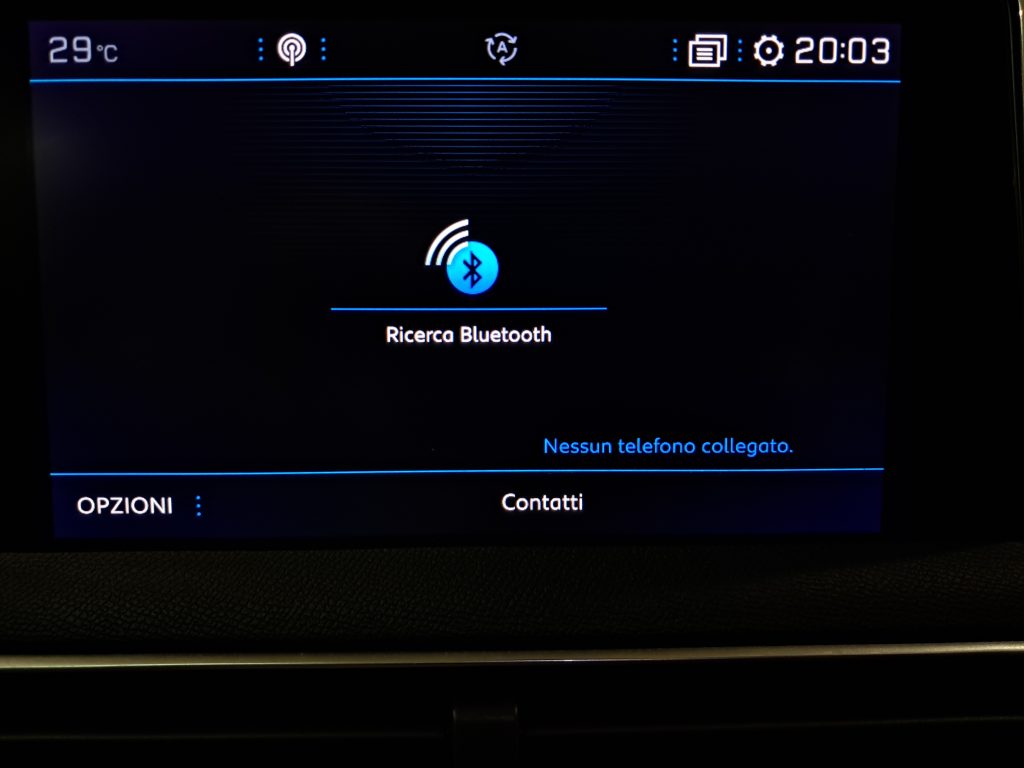 PEUGEOT 3008 1.5 HDI GT LINE CAMBIO AUTOMATICO