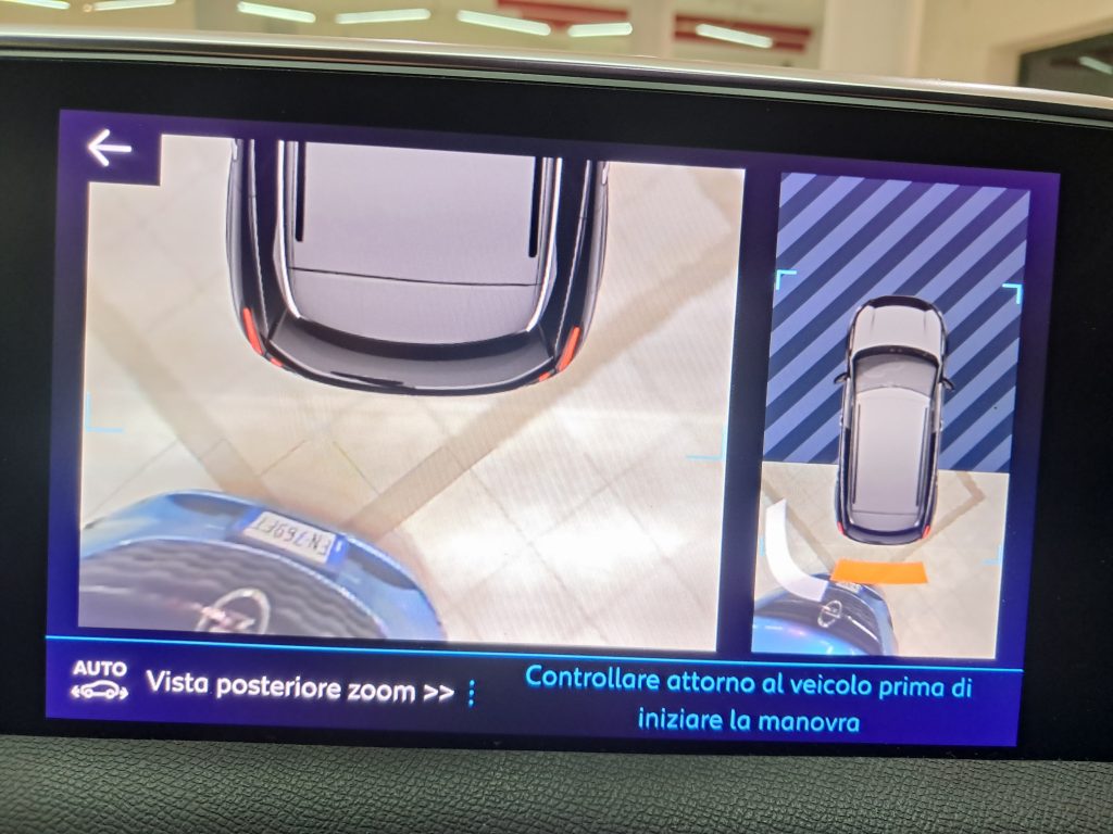 PEUGEOT 3008 1.5 HDI GT LINE CAMBIO AUTOMATICO