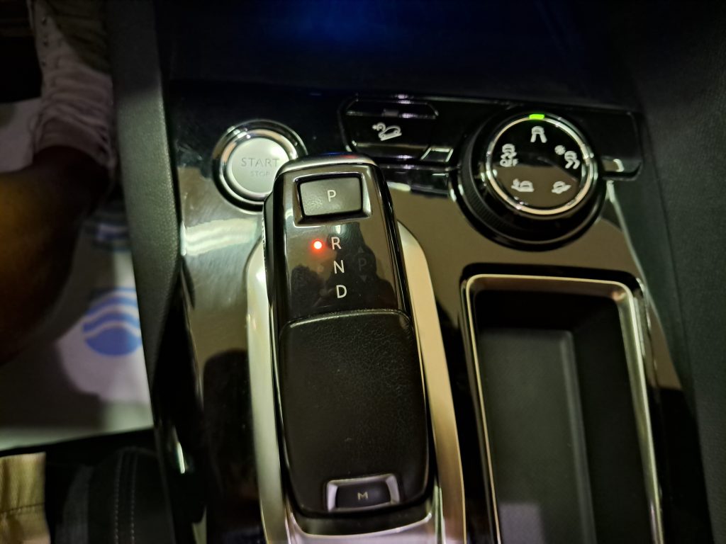PEUGEOT 3008 1.5 HDI GT LINE CAMBIO AUTOMATICO