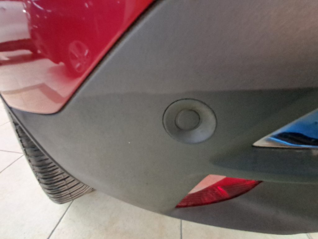 PEUGEOT 3008 1.5 HDI GT LINE CAMBIO AUTOMATICO